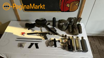 Automag 68 paintball marker set